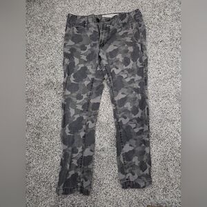 Aeropostale Gray Camouflage Pants (Men's 32/30)